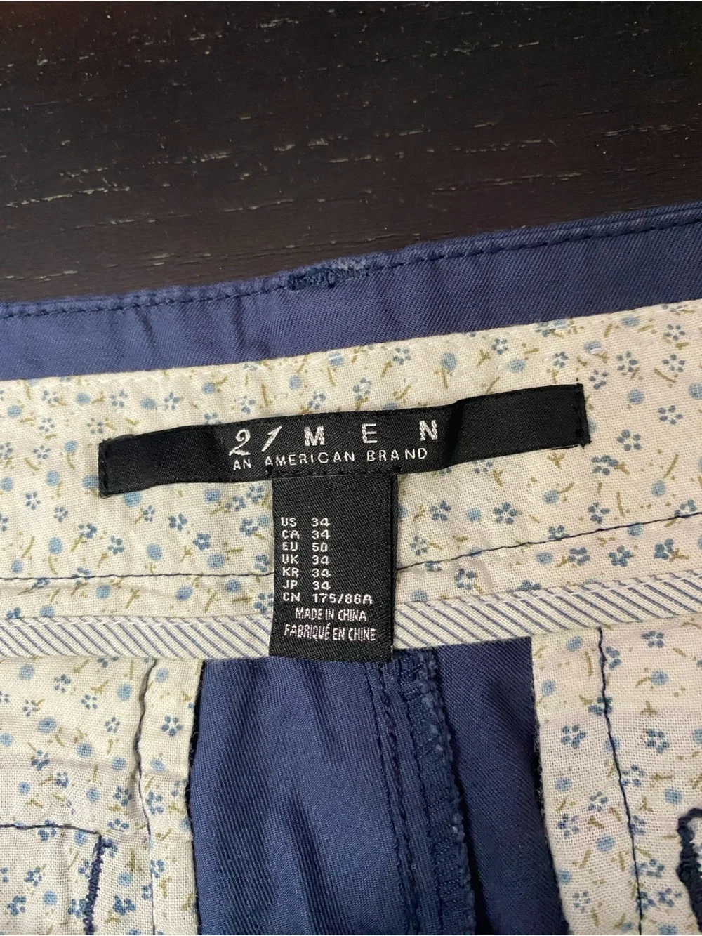 21men Navy Flat-Front Roll-Cuff Shorts